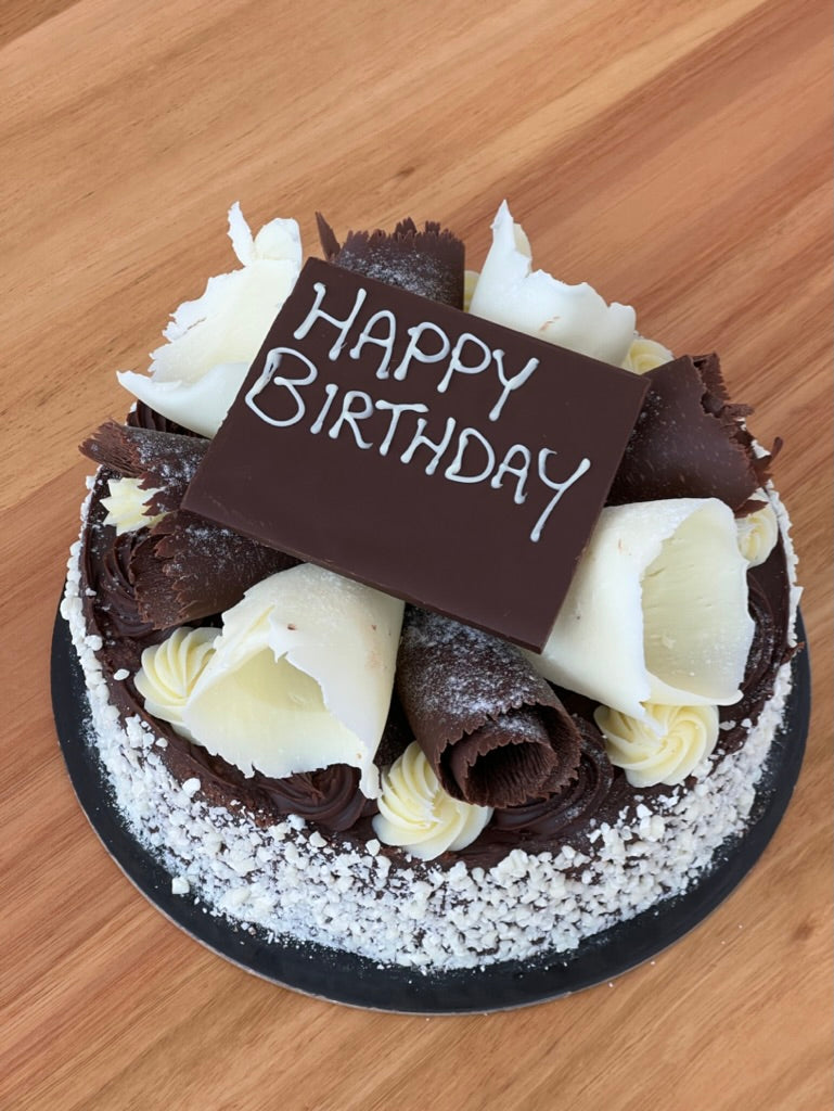 Small Chocolate Mud Cake