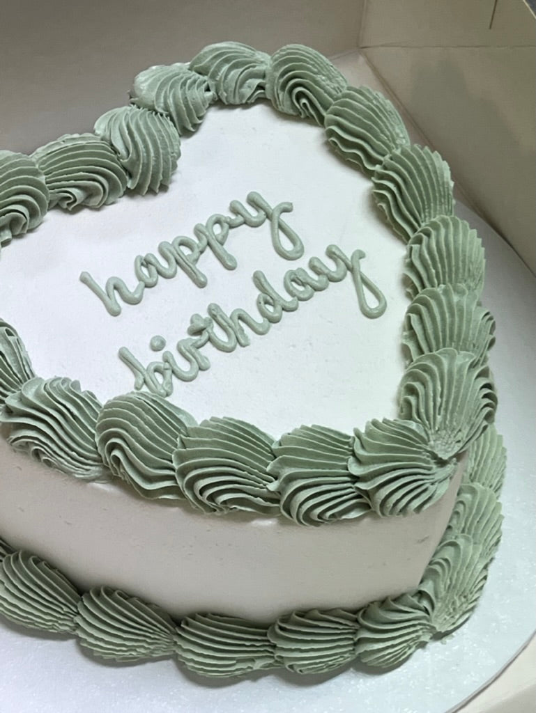 Mini Piped Heart Cake