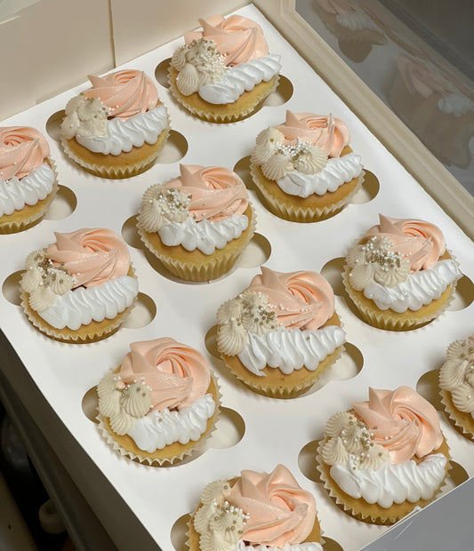Peach Vintage Cupcakes