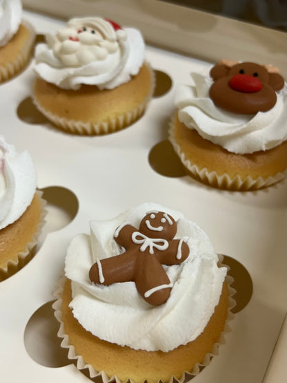 Santa's Little Helpers Cupcakes