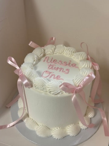 Mini Bows Cake
