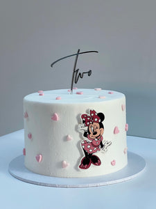Minnie Mouse in Red - Decorated Cake by Raewyn Read Cake - CakesDecor