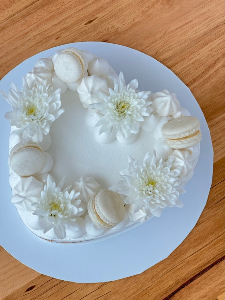 Heart of Cake - White Edition