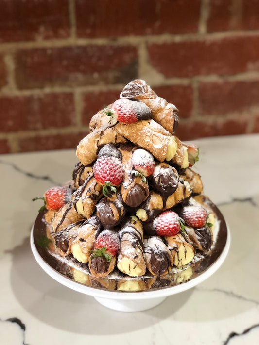 Cannoli Tower